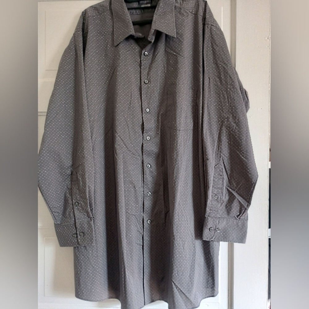 Men's Grey Dot-Print Dress Shirt